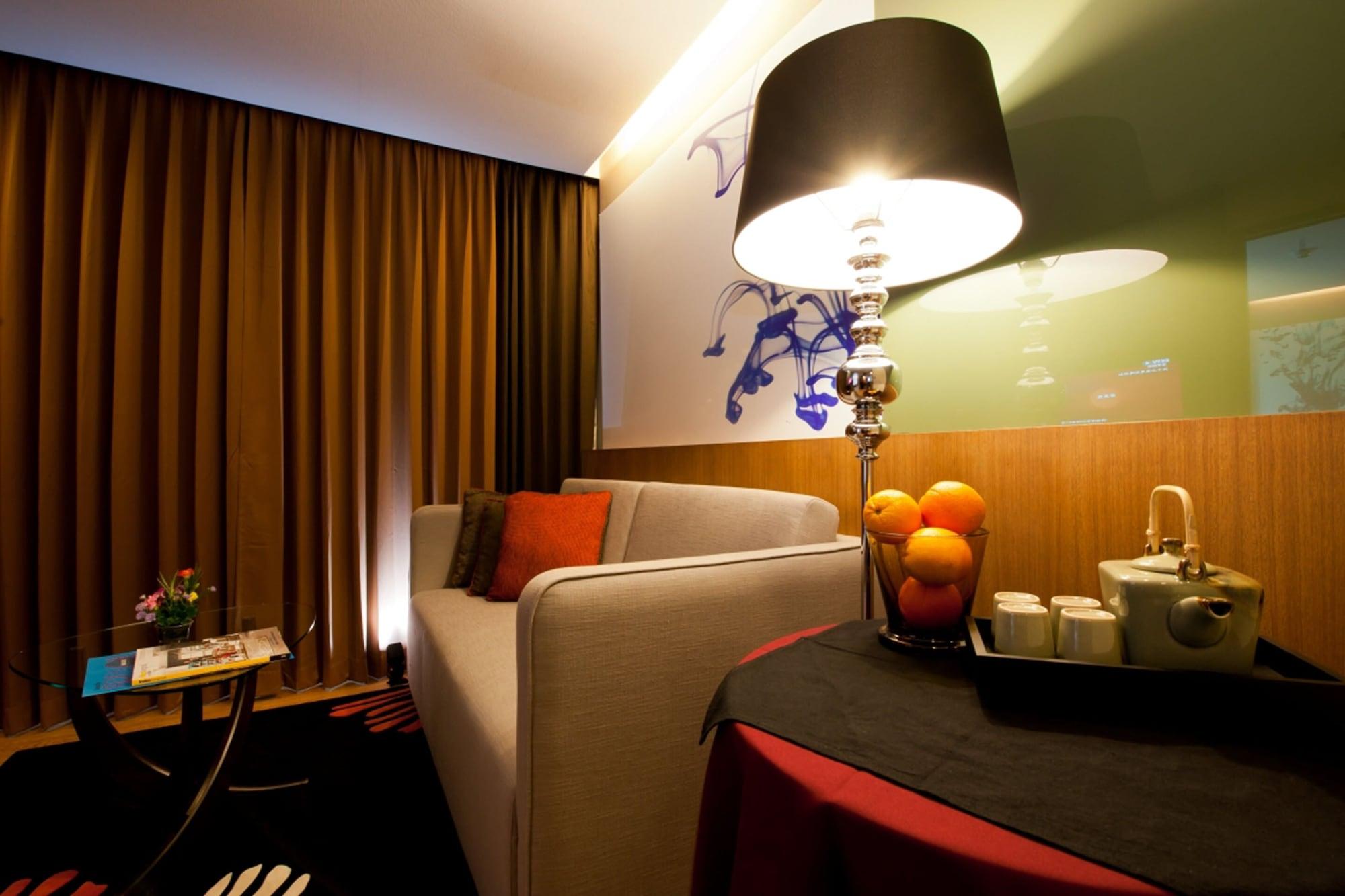 41 Suite Bangkok Extérieur photo